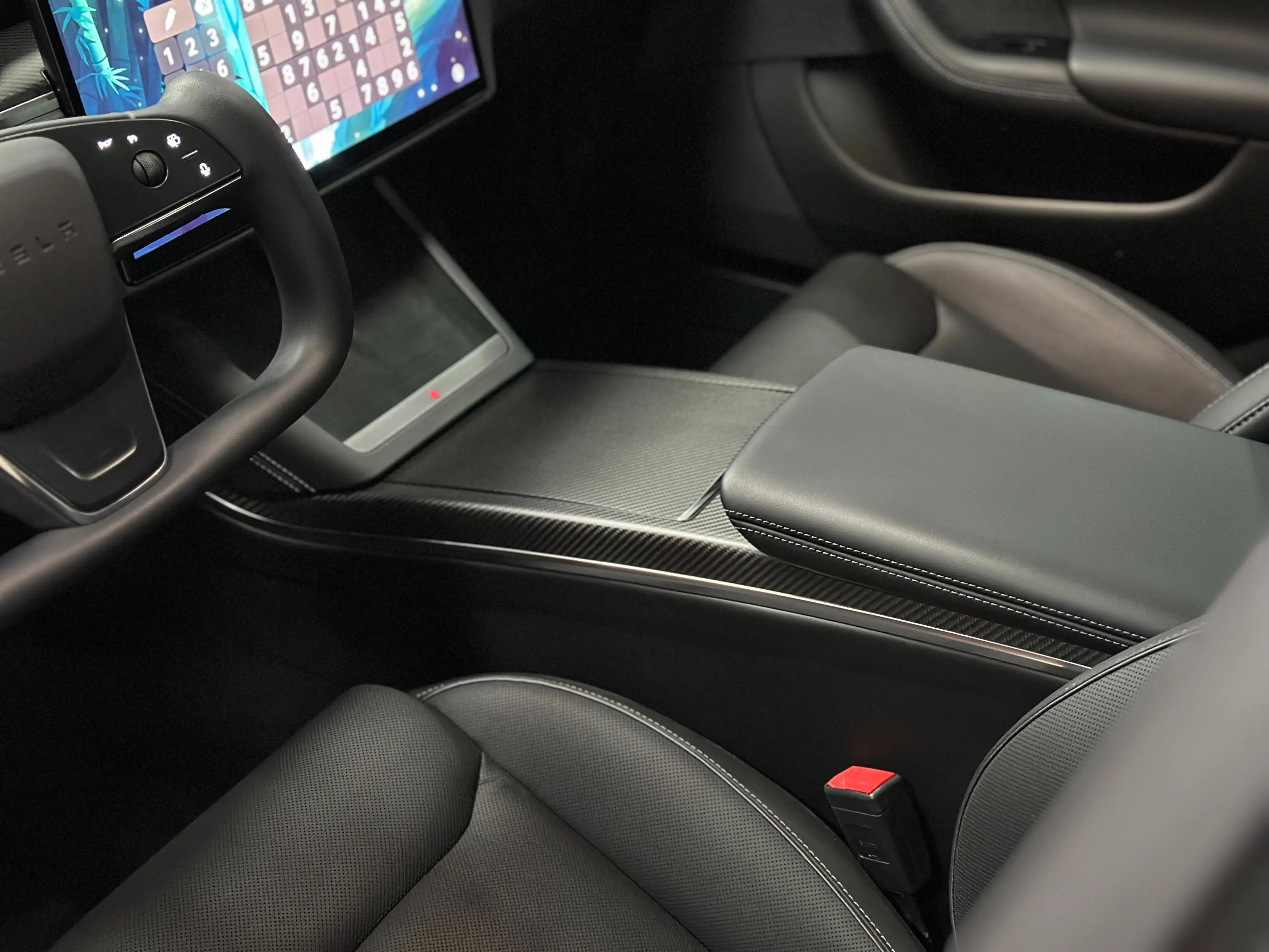 Tesla Model S PLAID - FULL SELF DRIVING ACTIVE - 21" WHEELS YOKE — photo 13