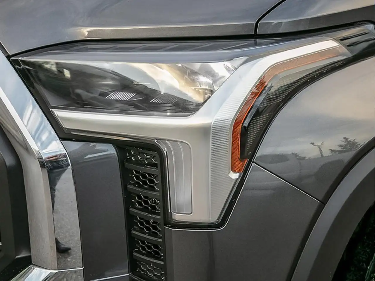 Toyota Tundra снимка Toyota Tundra