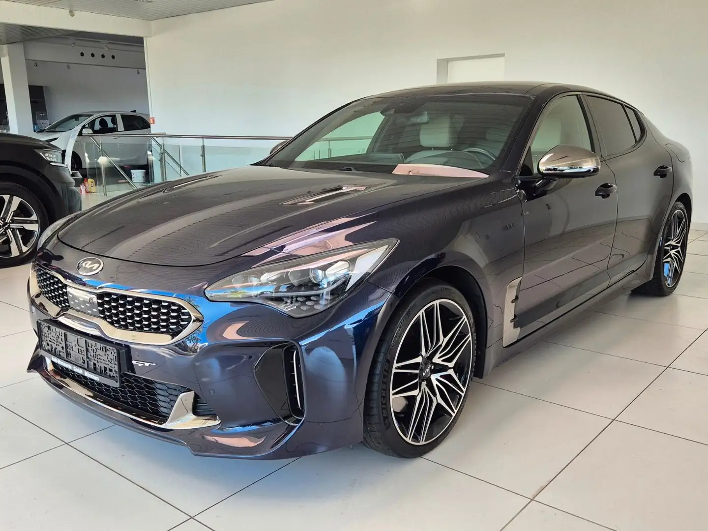 Kia Stinger GT 4WD*360°*Head-Up*Pano*SzBelüftung*H&K Bleu - 1