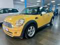 MINI Cooper D Gelb - thumbnail 1