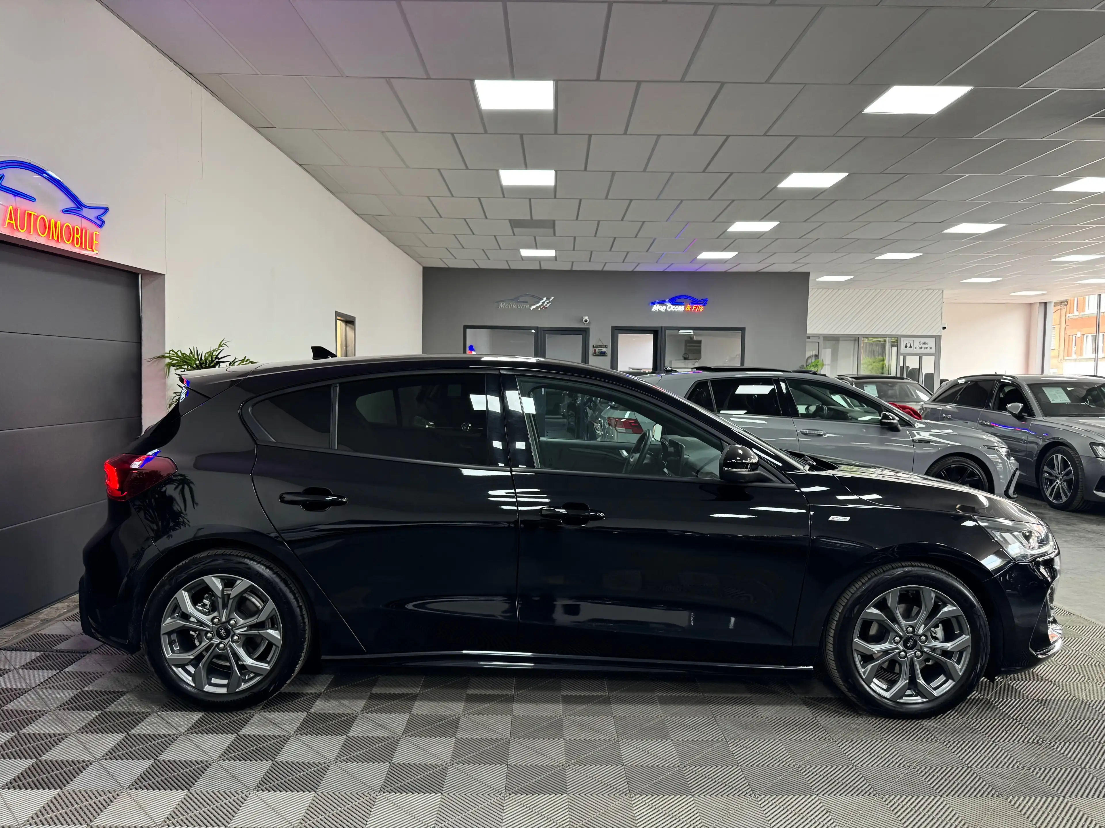 Ford Focus Focus 1.5 EcoBlue ST-Line état neuf Garantie 12 mois — photo 7