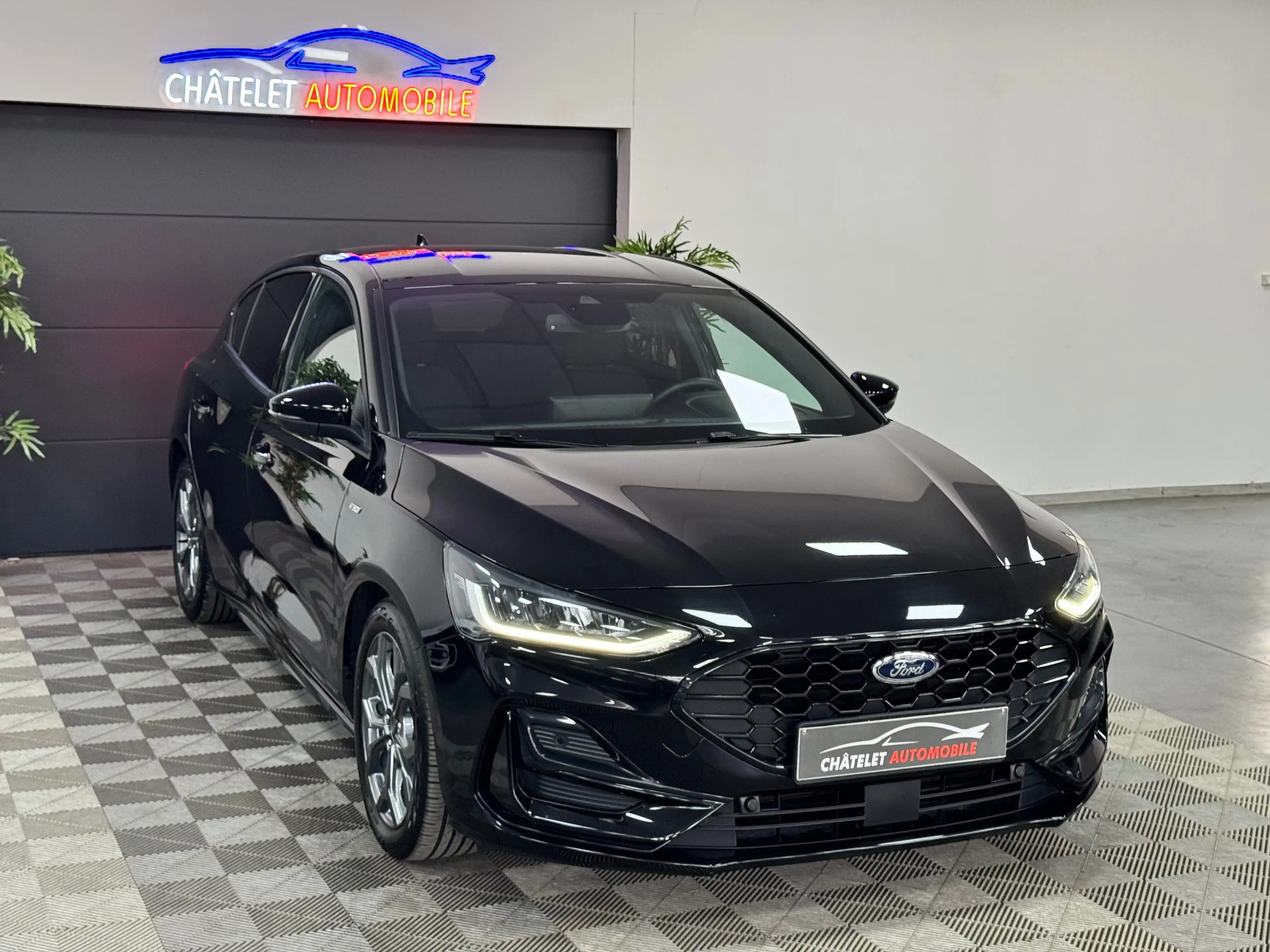 Ford Focus Focus 1.5 EcoBlue ST-Line état neuf Garantie 12 mois — photo 2