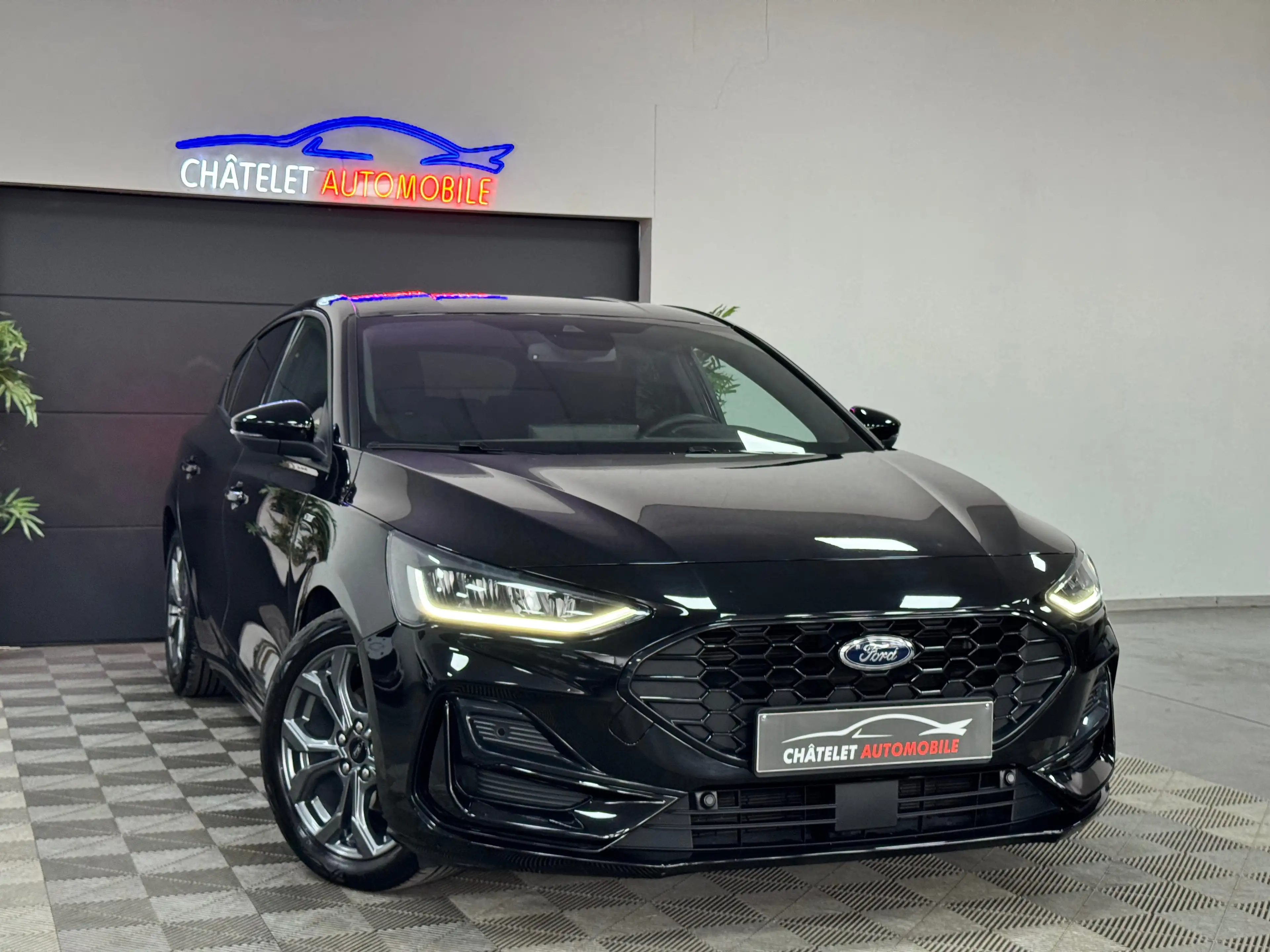 Ford Focus Focus 1.5 EcoBlue ST-Line état neuf Garantie 12 mois — photo 4