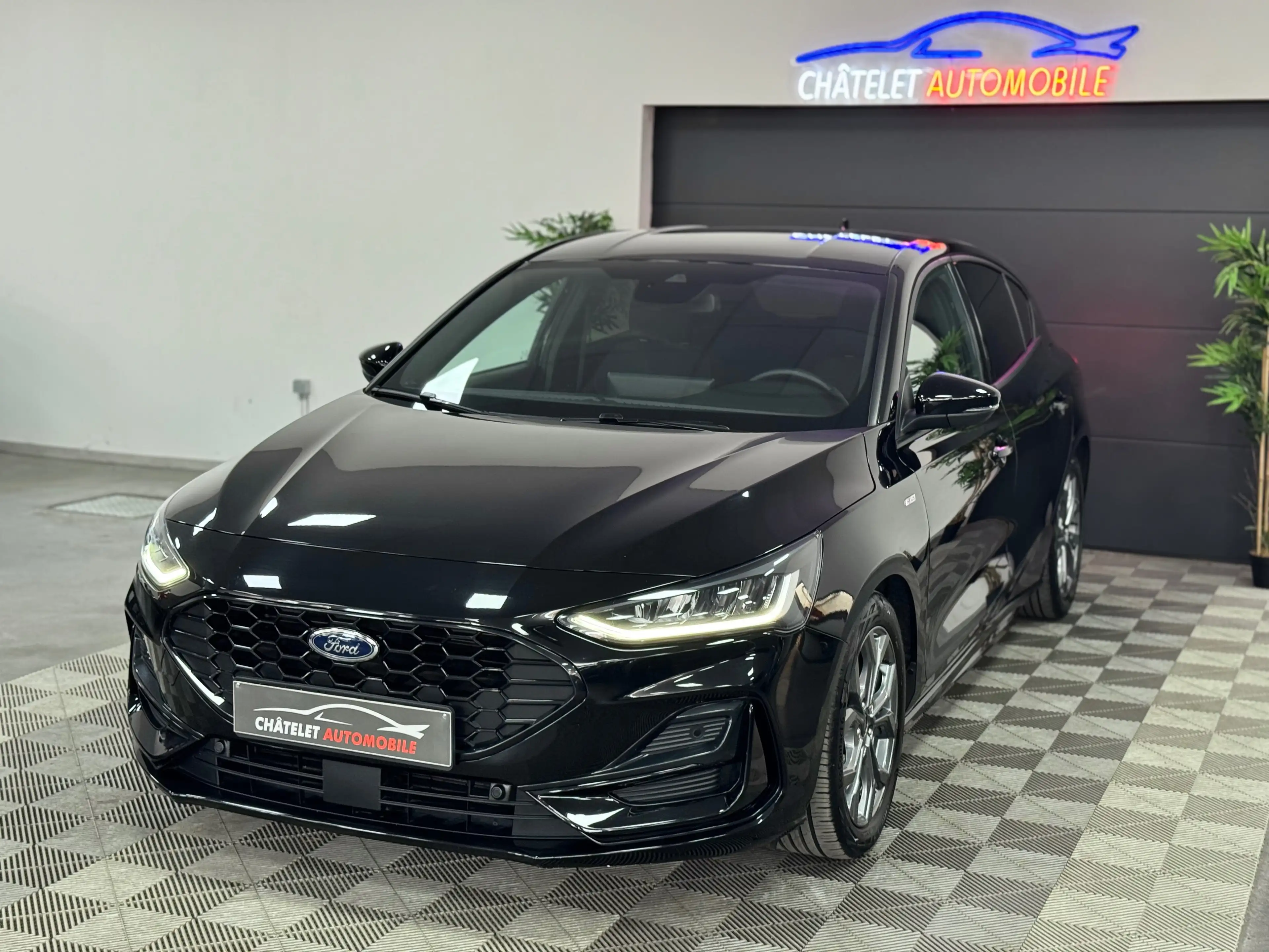 Ford Focus Focus 1.5 EcoBlue ST-Line état neuf Garantie 12 mois — photo 3