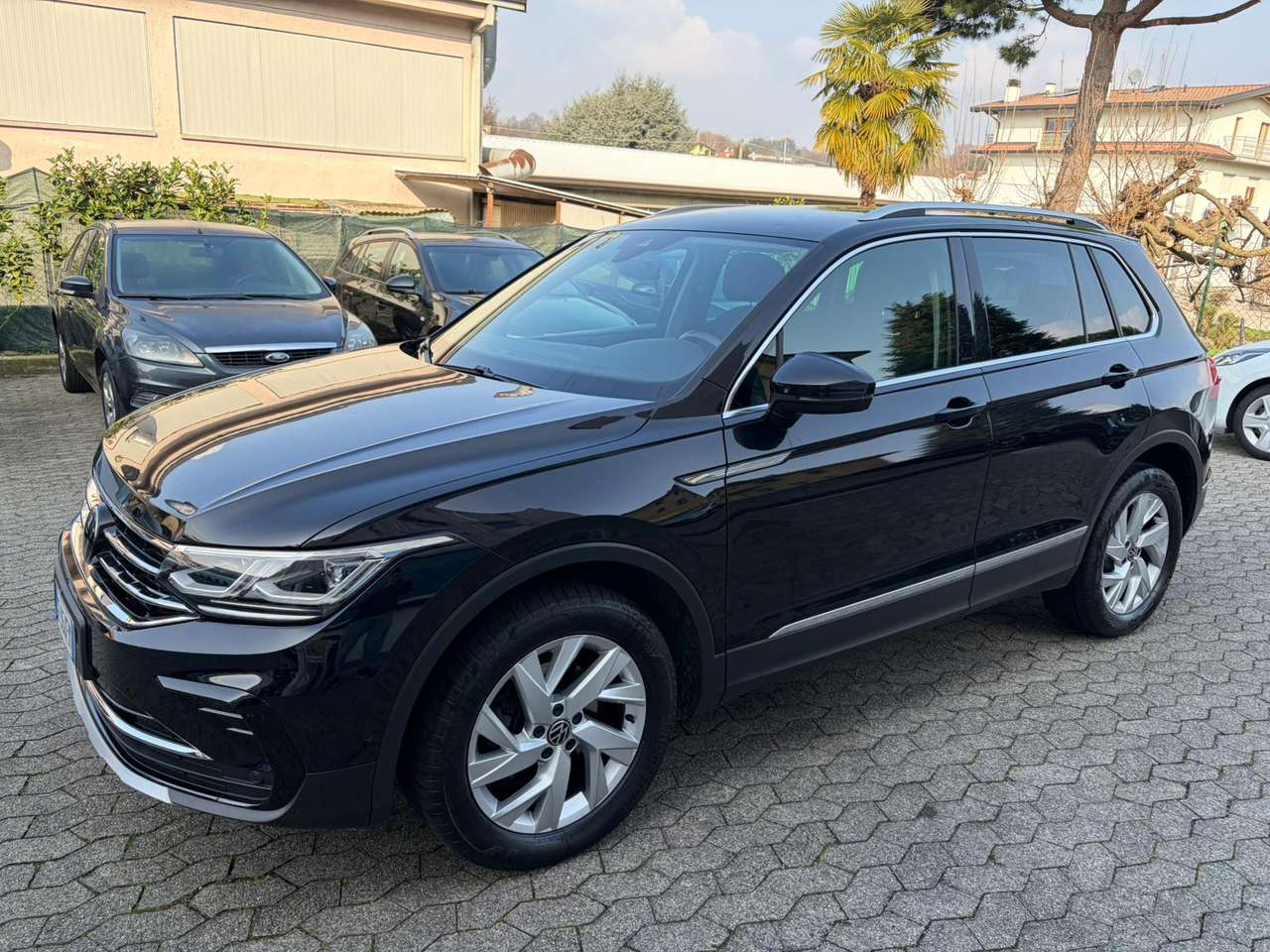 Volkswagen Tiguan 2.0 TDI 150CV Elegance 4Motion DSG*EURO6*NAVI