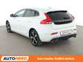 Volvo V40 2.0 T2 R-Design*NAVI*TEMPO*CAM*PDC*SHZ* Weiß - thumbnail 4