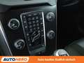 Volvo V40 2.0 T2 R-Design*NAVI*TEMPO*CAM*PDC*SHZ* Weiß - thumbnail 22