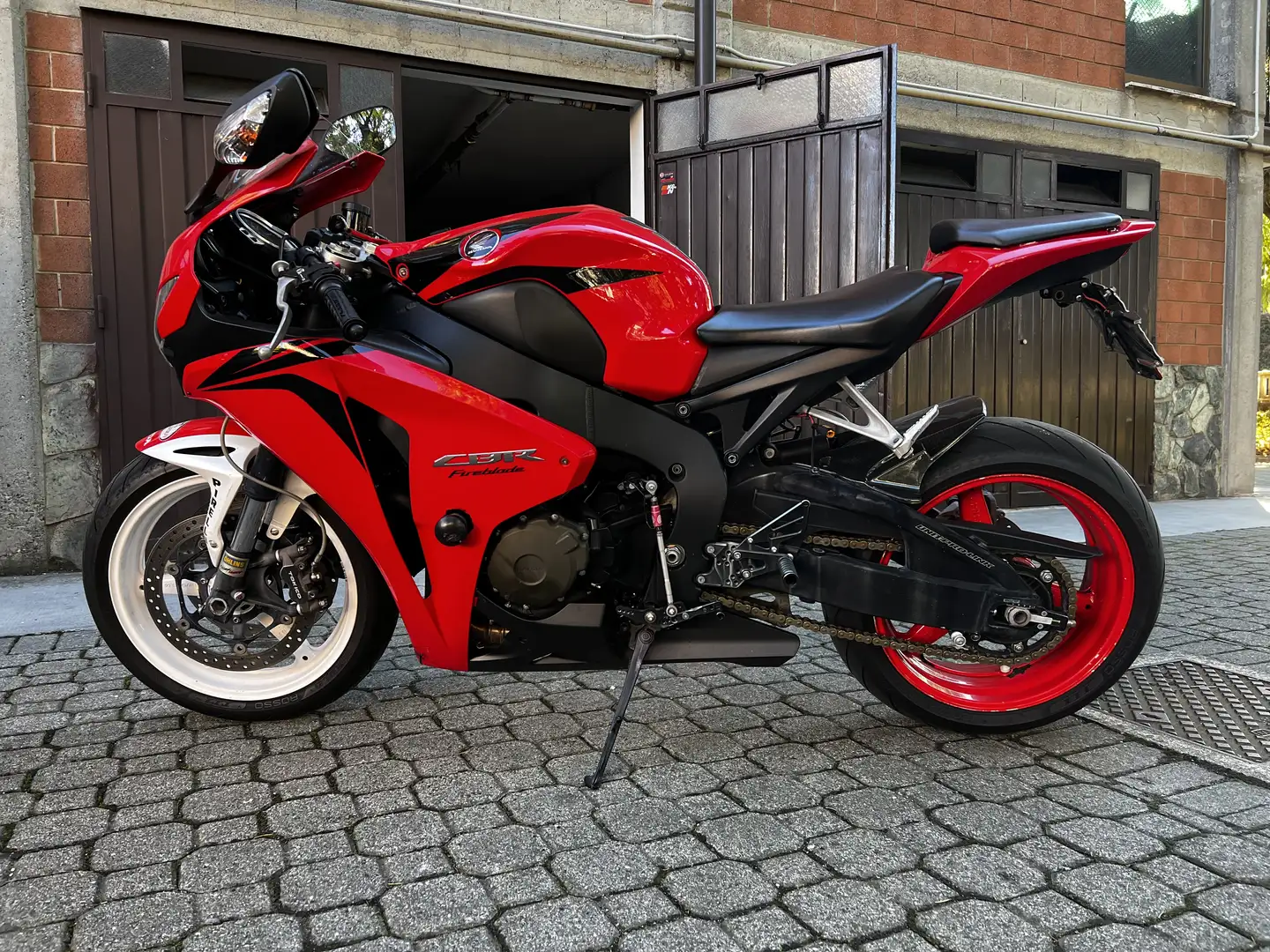 Honda CBR 1000 RR Rosso - 1