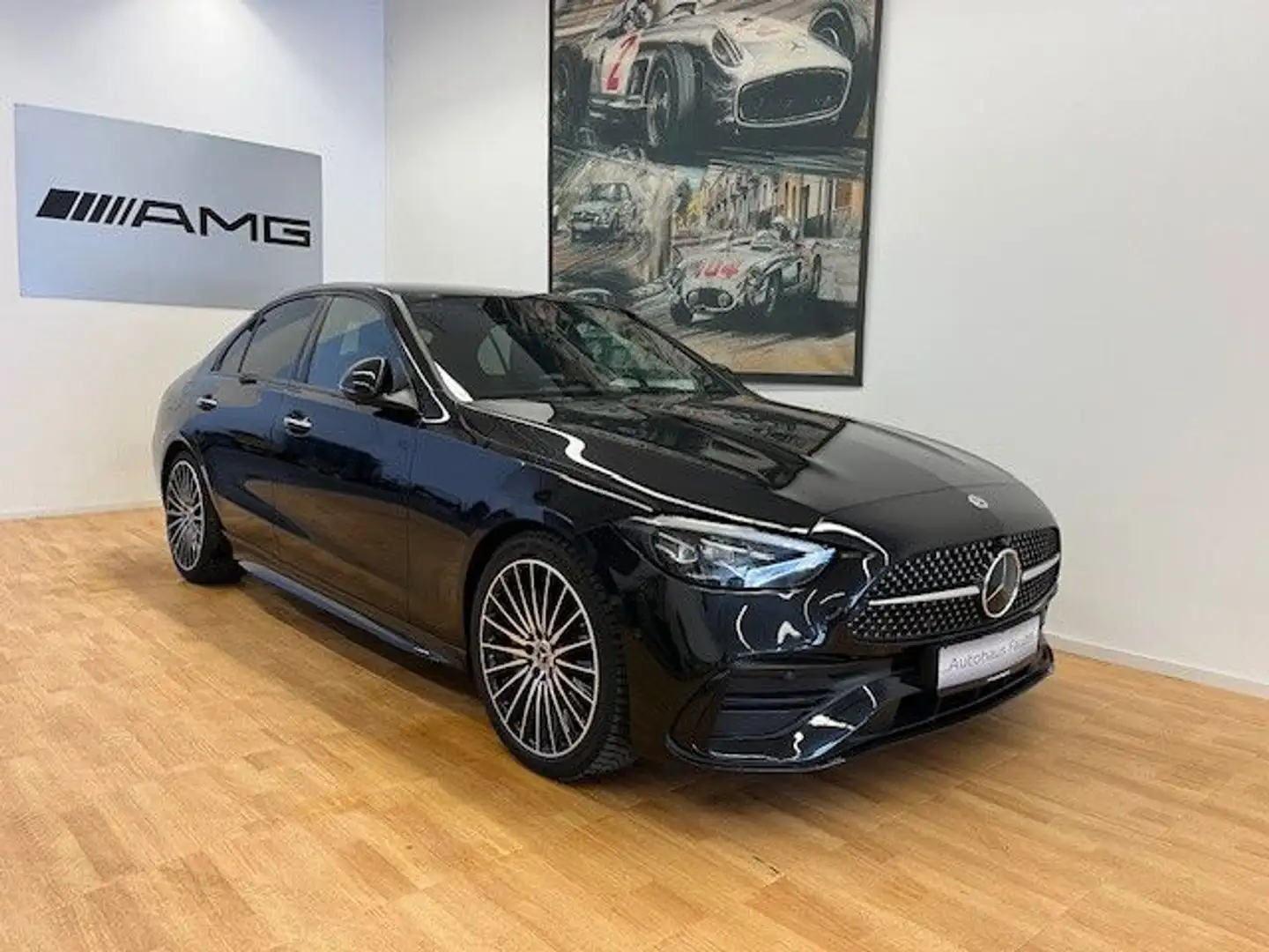 Mercedes-Benz C 300 AMG-Line Pano 360 Grad 19 Zoll Leder Schwarz - 1