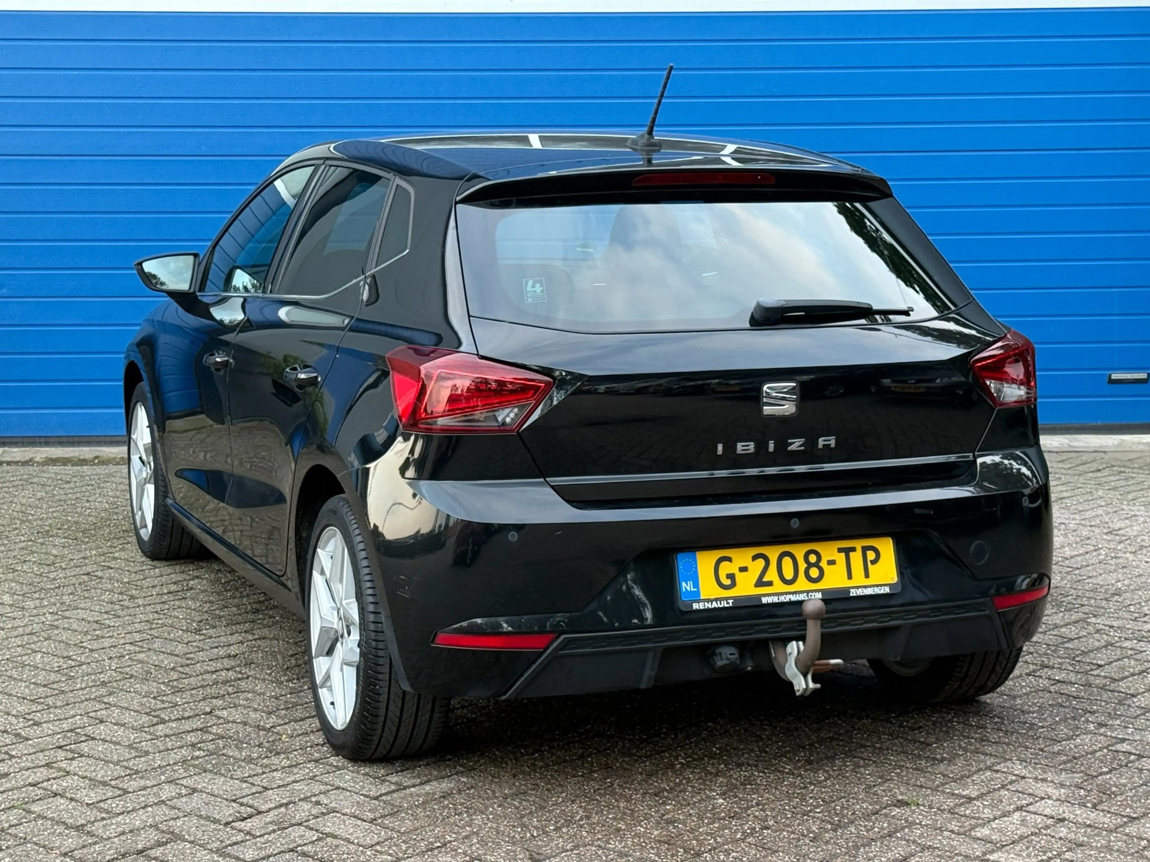 SEAT Ibiza 1.0 TSI Excellence|Navi|Climate — photo 3