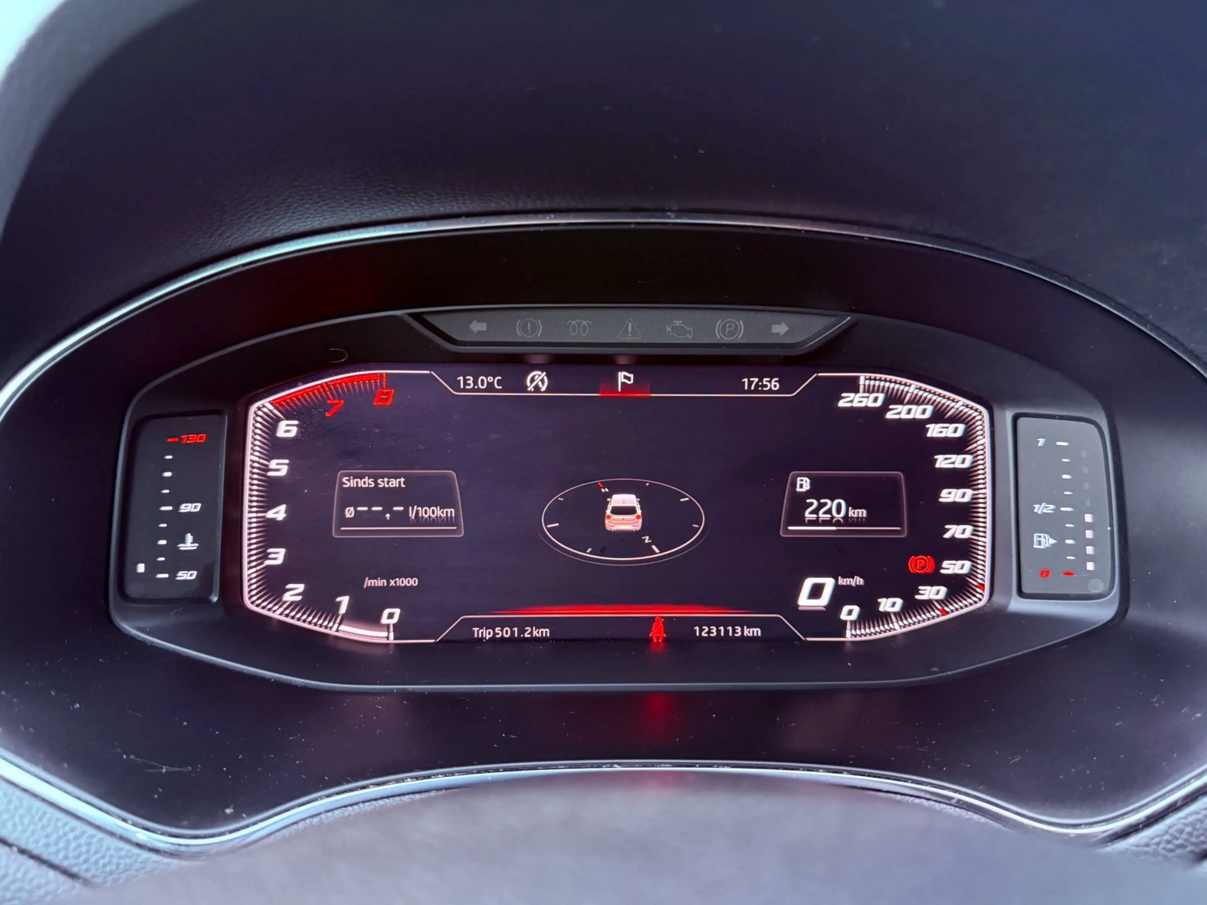 SEAT Ibiza 1.0 TSI Excellence|Navi|Climate — photo 6