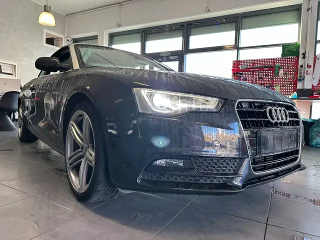 Audi A5 2.0 TDI (130kW) Cabrio Xenon sauber