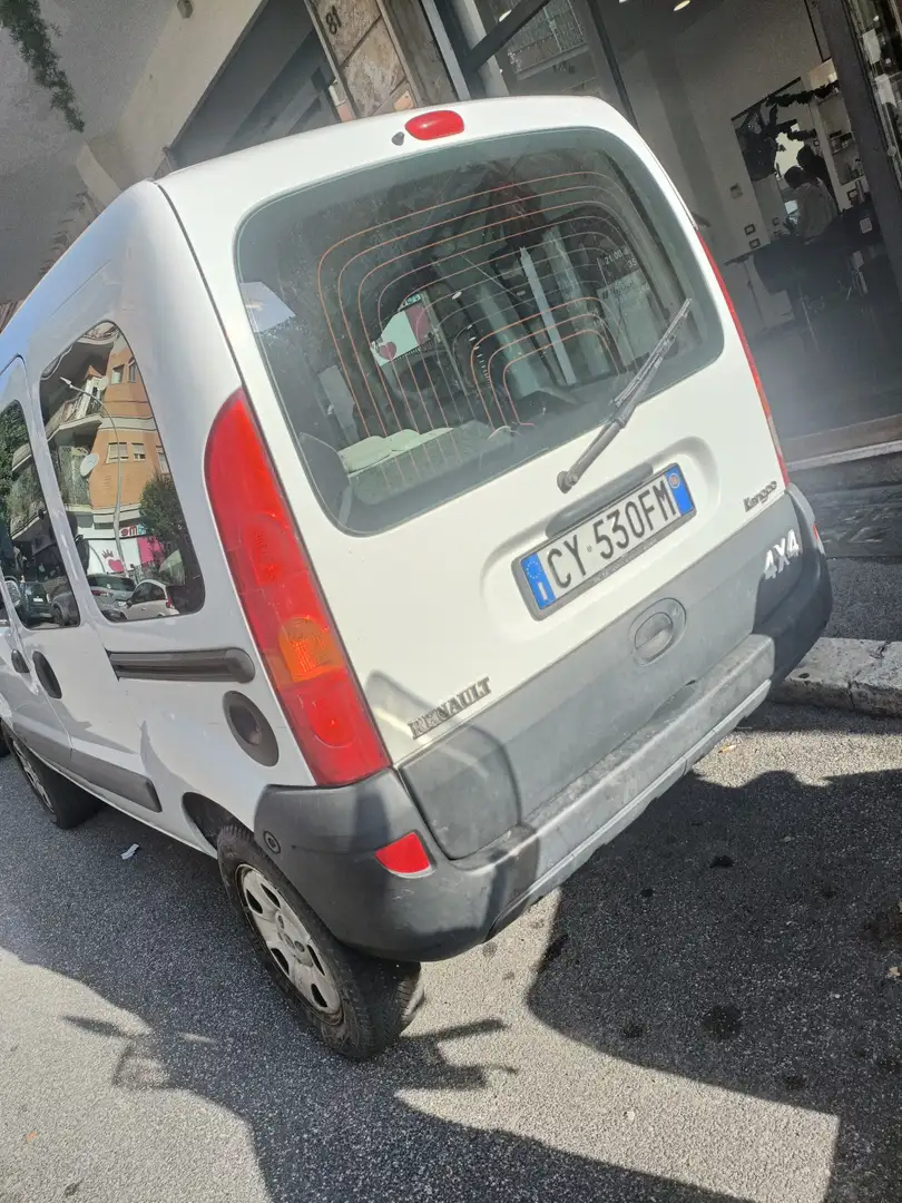 Renault Kangoo 1.6 16v Authentique 4x4 bijela - 2