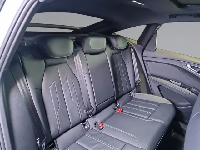 Audi Q4 E-Tron view 8