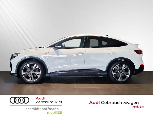 Audi Q4 E-Tron view 3