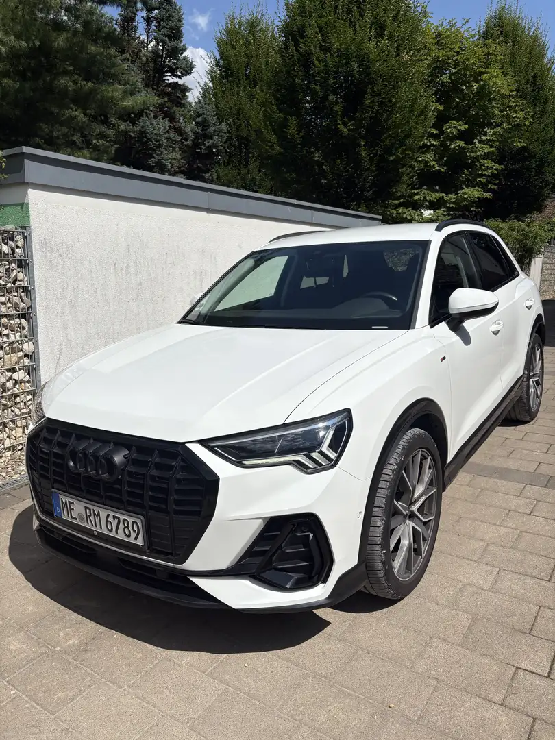 Audi Q3 45 TFSI quattro S tronic line Blanc - 1