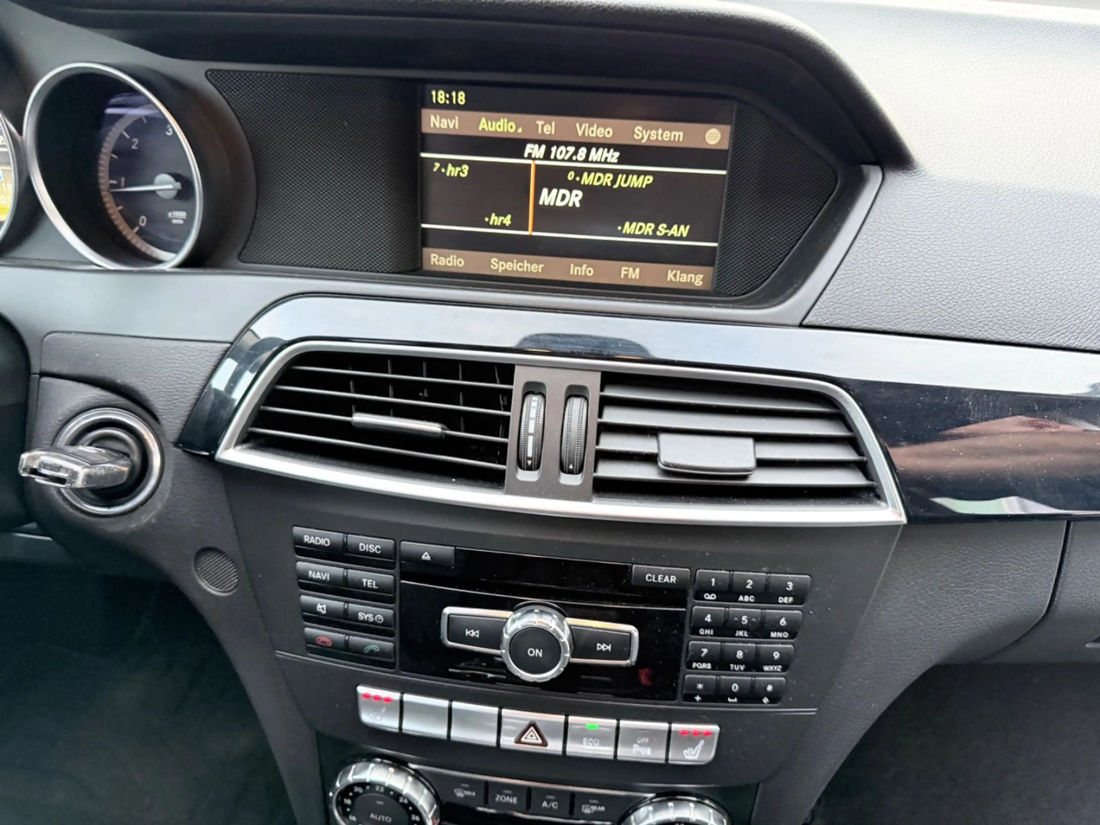 Mercedes-Benz C 220 C T-Modell C 220 CDI BlueEfficiency — photo 14