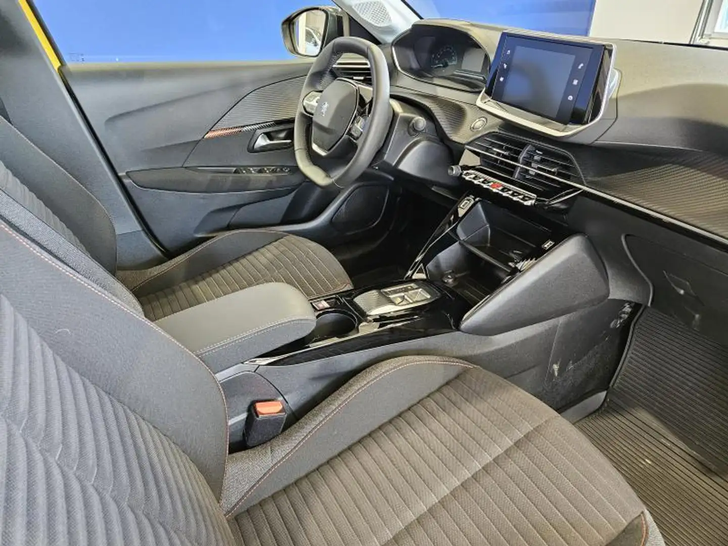 Peugeot e-208 Active 360km Range GPS/Apple/Android/360km Galben - 2
