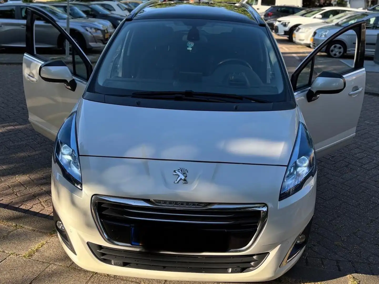 Peugeot 5008 5008 1.6 e-HDi BL Ex. 7p. Fehér - 1