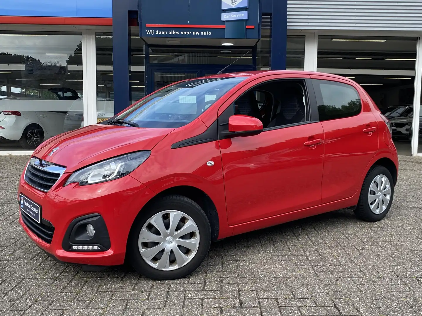 Peugeot 108 1.0 e-VTi Blue Lease / NL-Auto / 70.000 Km / 1-Ste Rood - 2