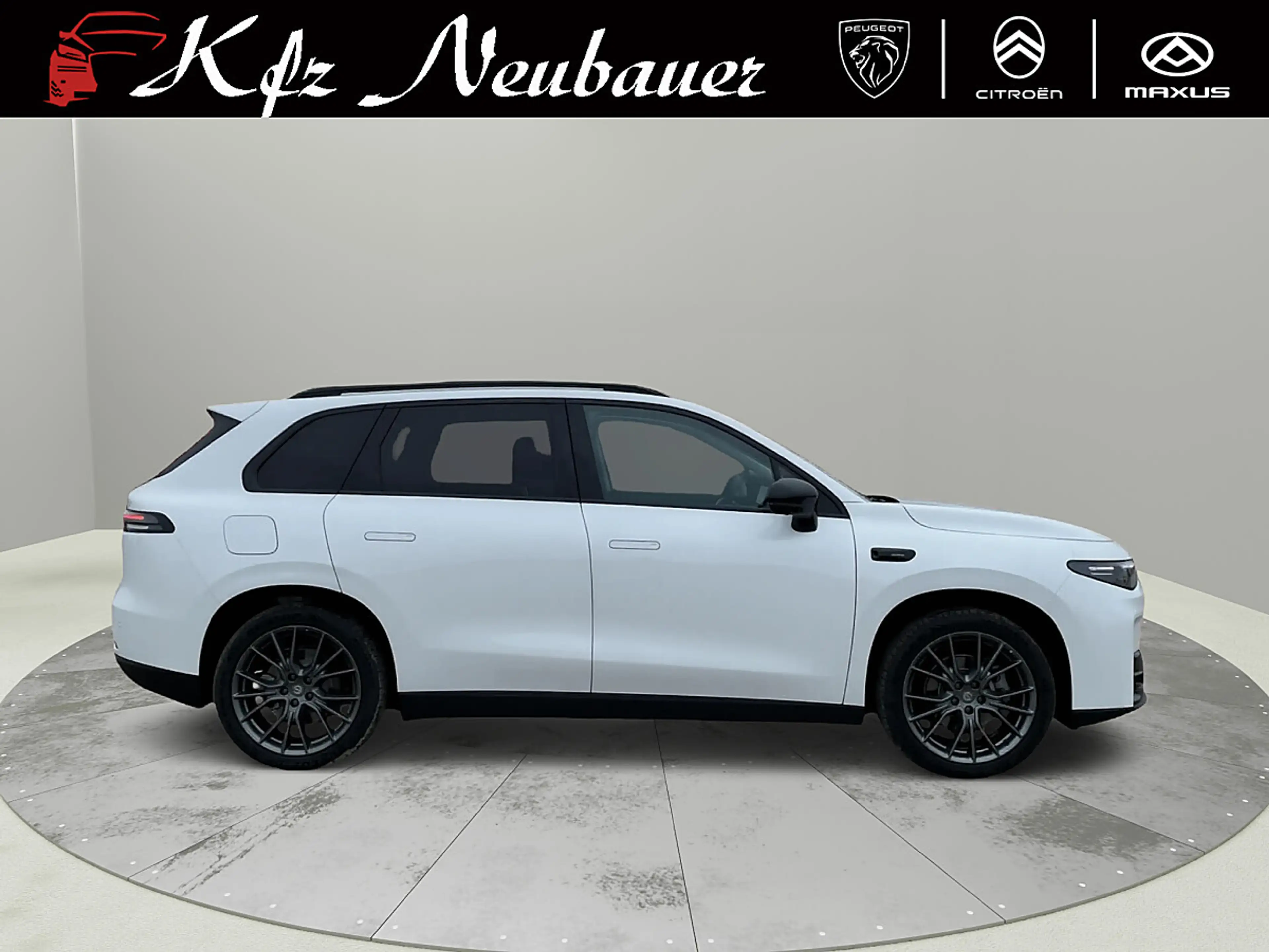 Leapmotor C10 REEV 28,4kWh Design — photo 4