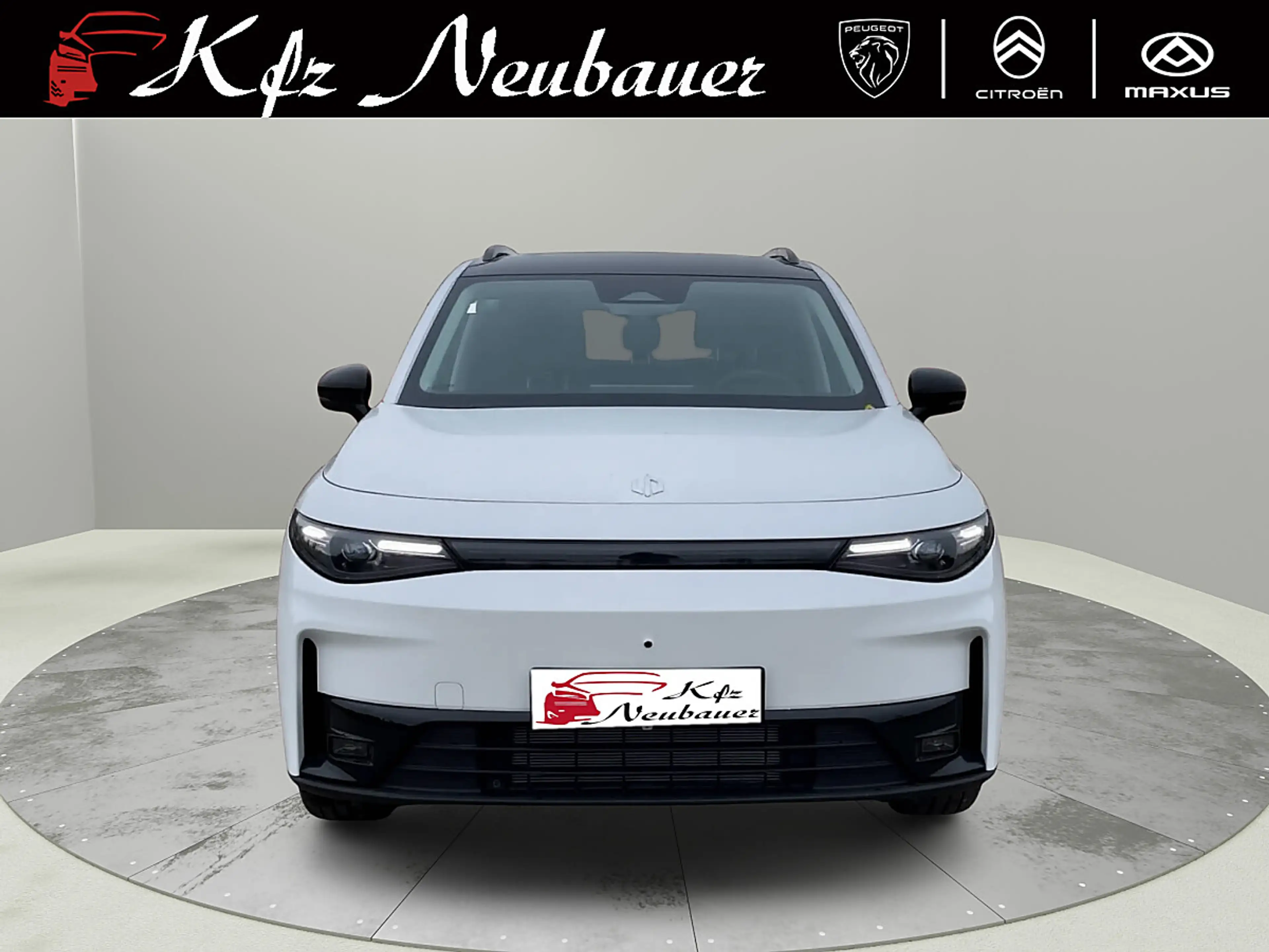 Leapmotor C10 REEV 28,4kWh Design — photo 3
