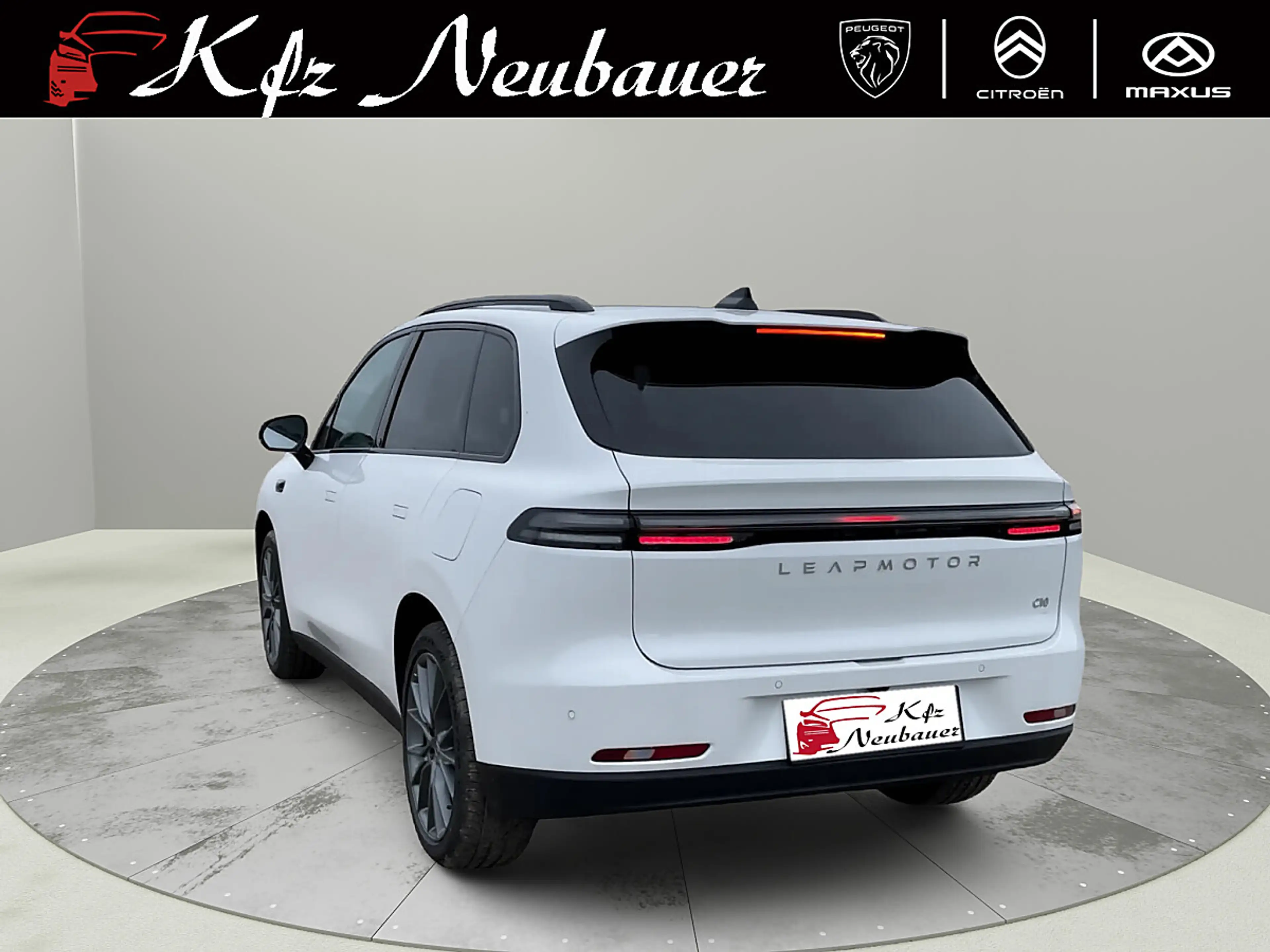 Leapmotor C10 REEV 28,4kWh Design — photo 6