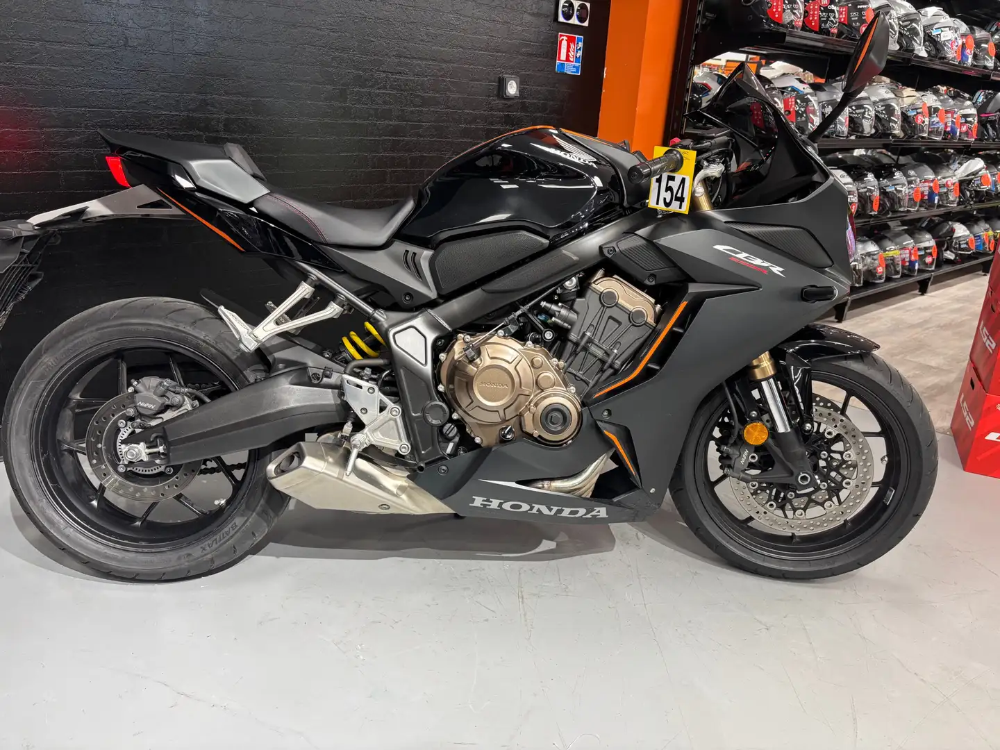 Honda CBR 650 Noir - 2