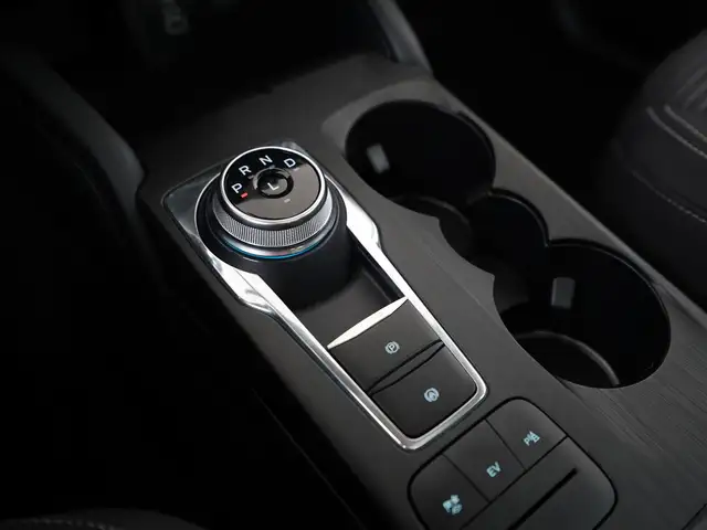 Ford Kuga view 11