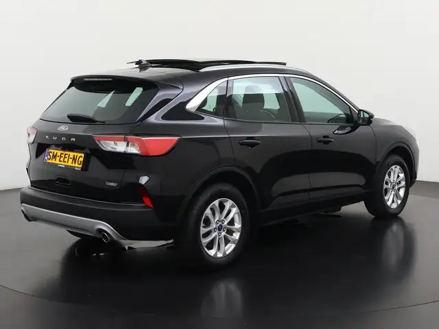 Ford Kuga view 4