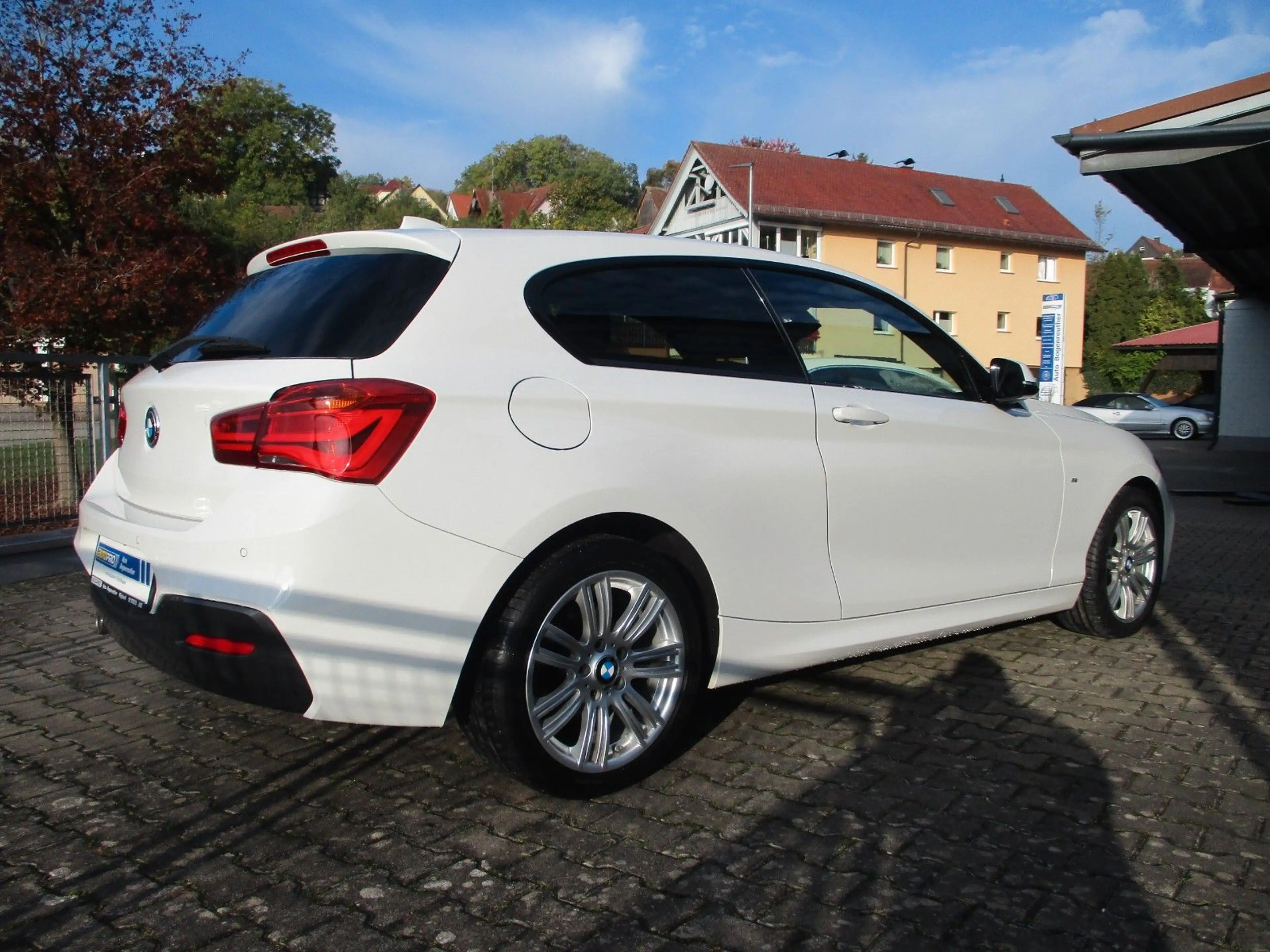 BMW 118 d M Sport+Alcantara+Edition — photo 6