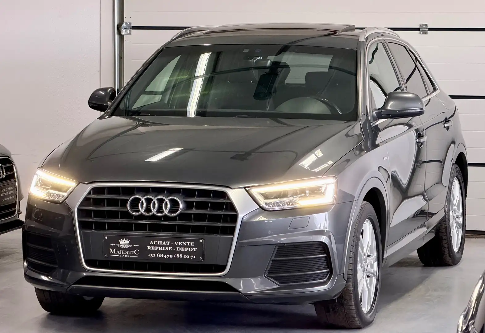 Audi Q3 Q3 1.4 TFSI S line S tronic Grau - 2