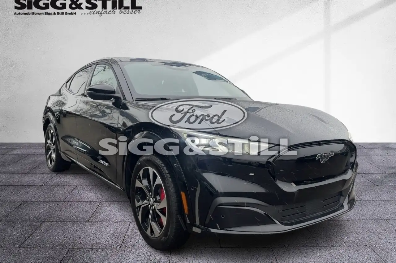 Ford Mustang Mach-E Premium AWD IACC*PANO*360*BLIS*B&O
