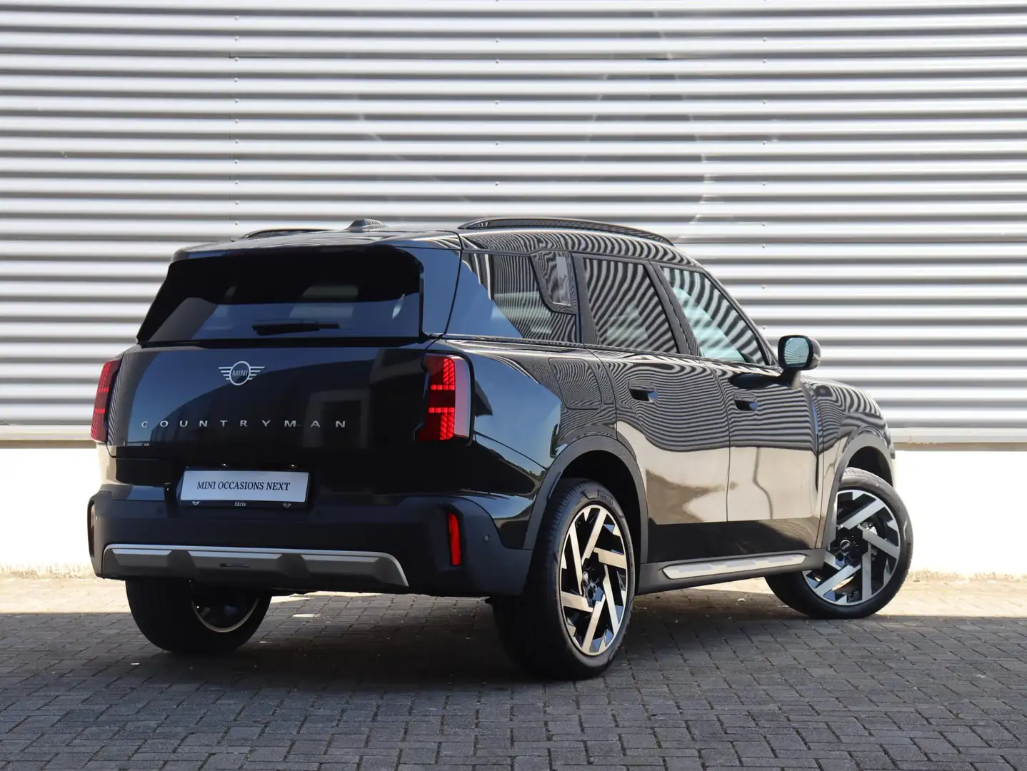 MINI Countryman C | Favoured Trim + Pakket L + Panodak + Head-Up + D Fekete - 2