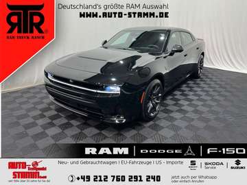 Scat Pack - 4 Door - SIXPACK - AWD