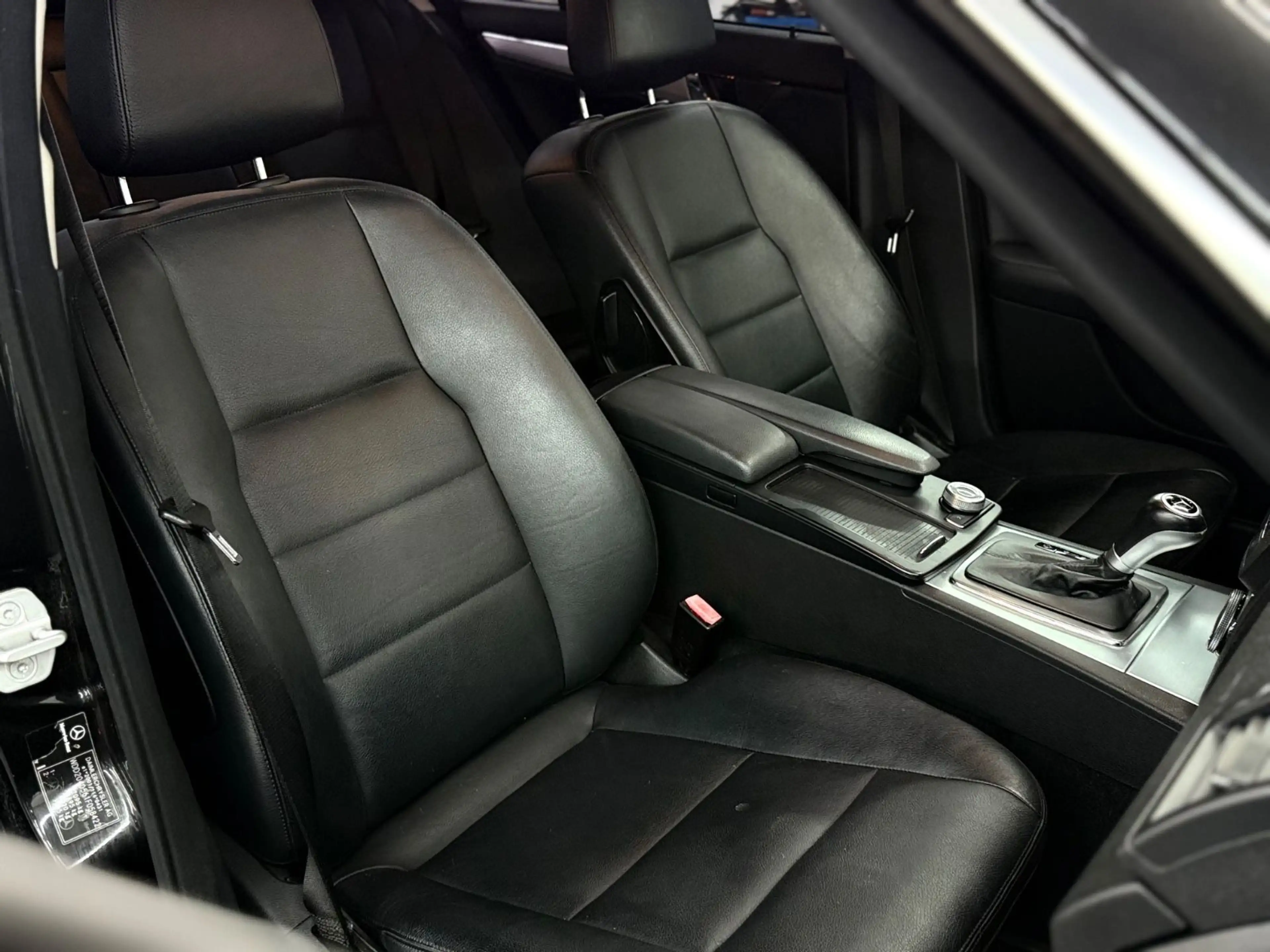 Mercedes-Benz C 350 C Limousine C 350 Sternhimmel — photo 15