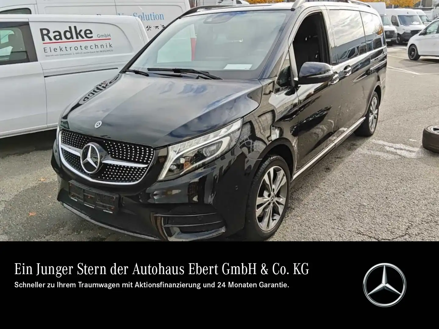Mercedes-Benz V 300 d L 4M Edition AMG Standhzg DISTRO AHK ILS Schwarz - 1
