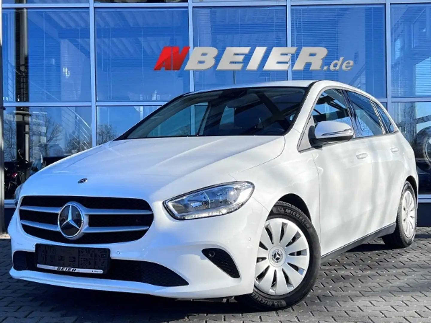 Mercedes-Benz B 180 Automatik Sitzheizung CAR-Play 180 (247.084) Wit - 1