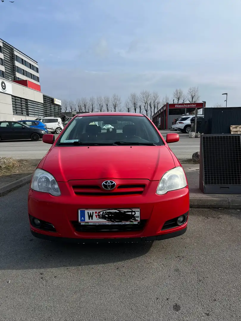 Toyota Corolla 1.4 D-4D Sol Roşu - 2
