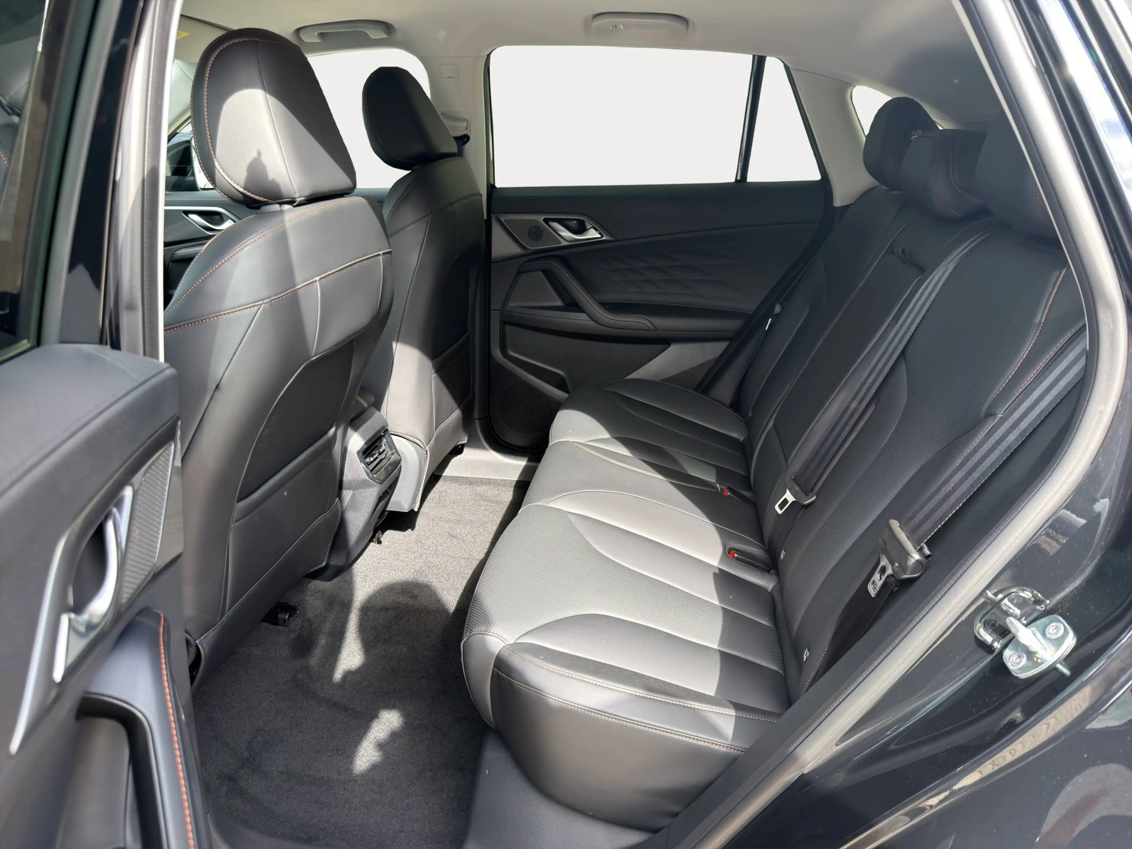MG HS HS Hybrid  1.5 Turbo Luxury — photo 13