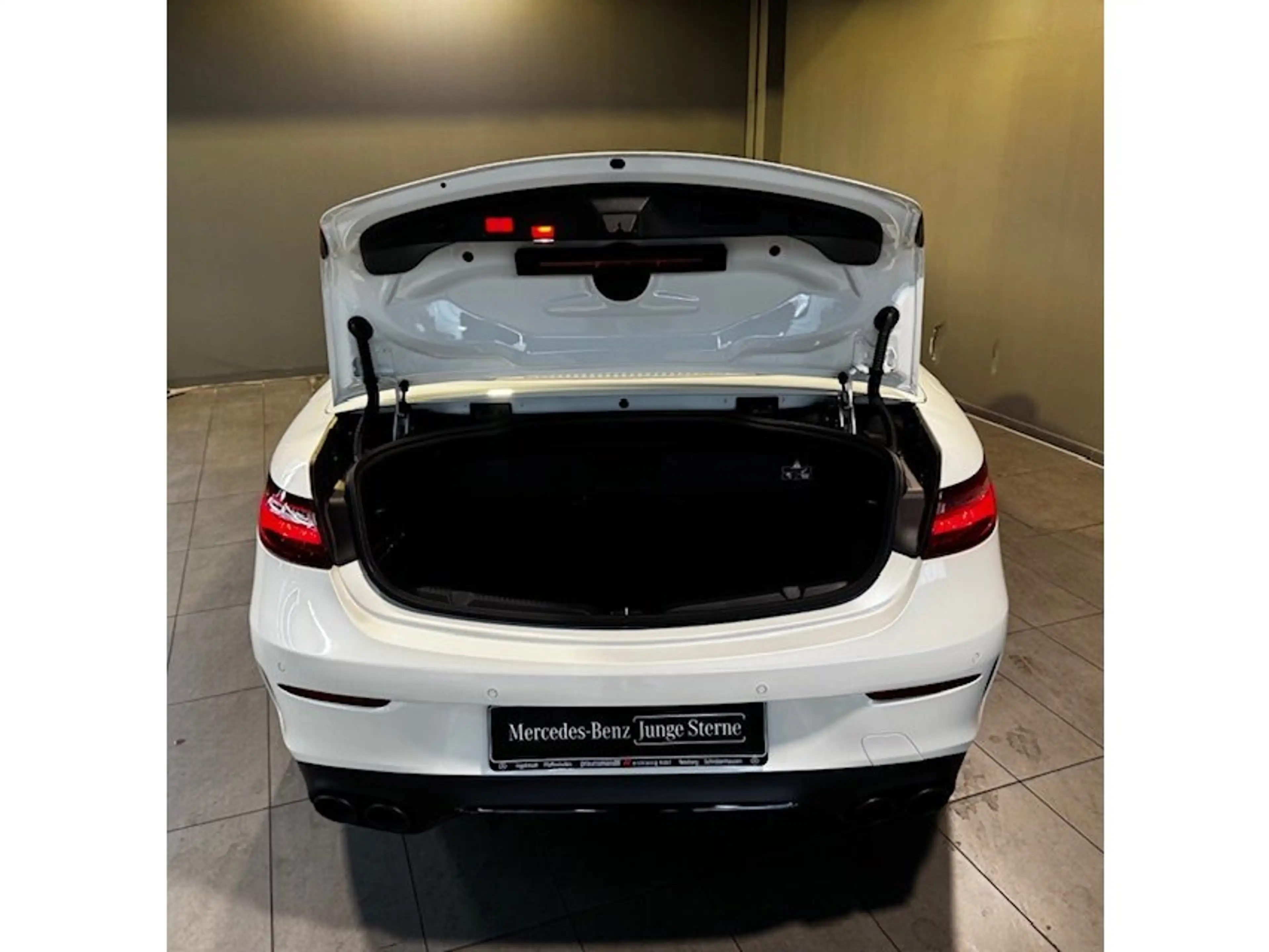 Mercedes-Benz E 53 AMG E 53 4M+ AMG Cabriolet Sound/LED/Distr+/DrivPack — photo 3
