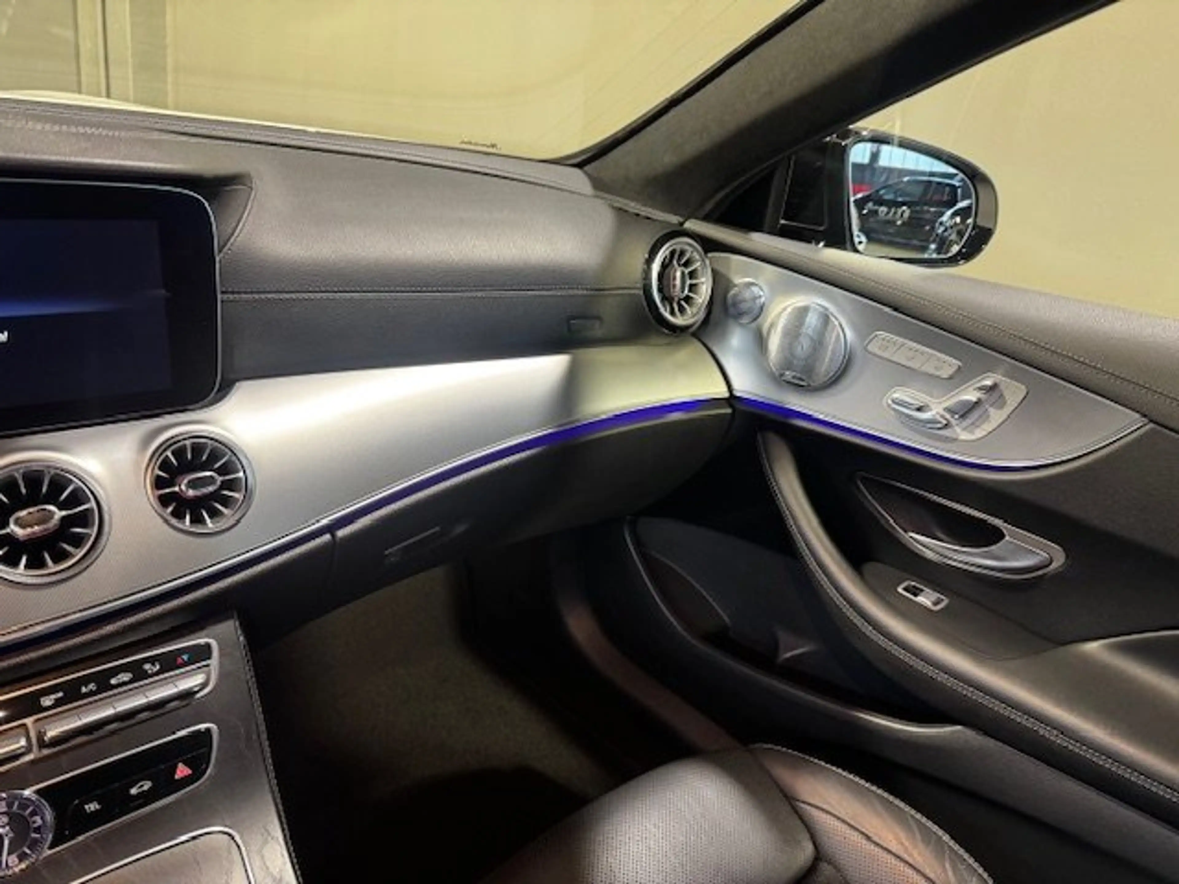 Mercedes-Benz E 53 AMG E 53 4M+ AMG Cabriolet Sound/LED/Distr+/DrivPack — photo 8