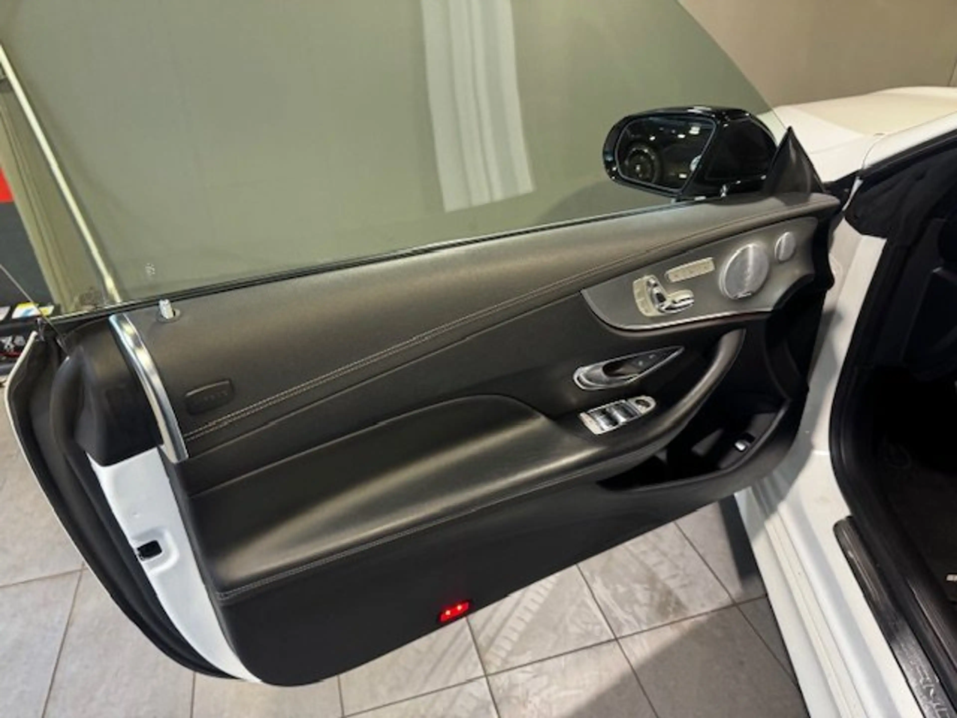 Mercedes-Benz E 53 AMG E 53 4M+ AMG Cabriolet Sound/LED/Distr+/DrivPack — photo 11