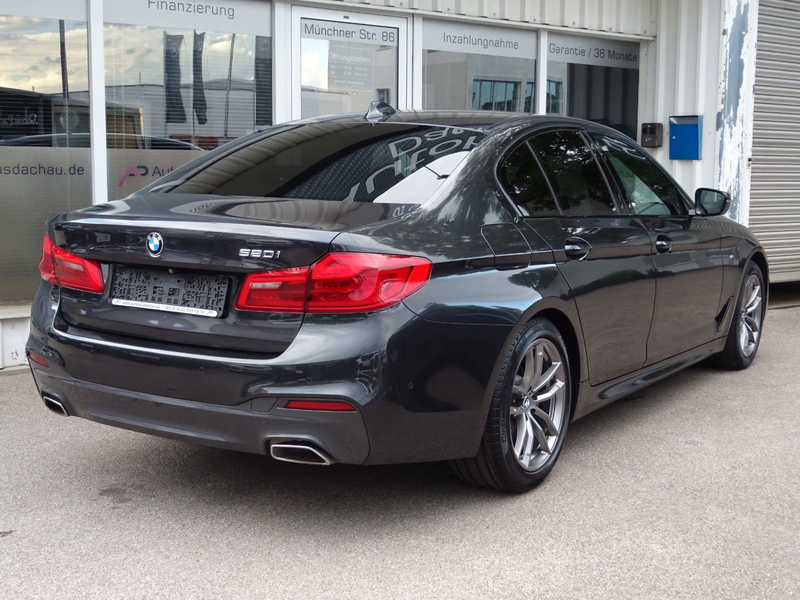 BMW 520 i Aut M Sportpaket 18" Navi Alcant. LED Amb.L — photo 6