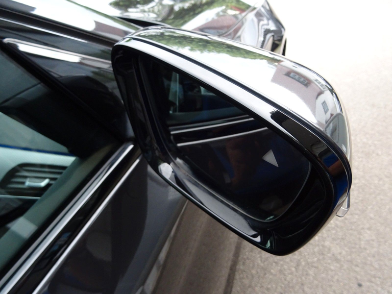 BMW 520 i Aut M Sportpaket 18" Navi Alcant. LED Amb.L — photo 14