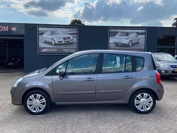1.6-16V Dynamique Automaat - Airco ecc - Cruise -