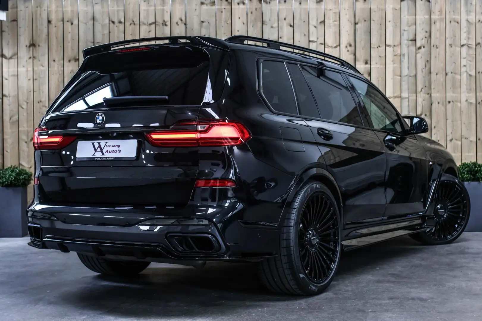 BMW X7 M50i *Sky Lounge*B&W Audio*Mansory*Massage*360 Cam Noir - 2