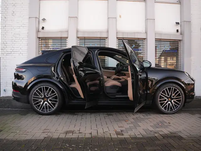 Porsche Cayenne E-Hybrid Coupé ACC-PANO-BOSE-22TURB-LEDER BEIGE