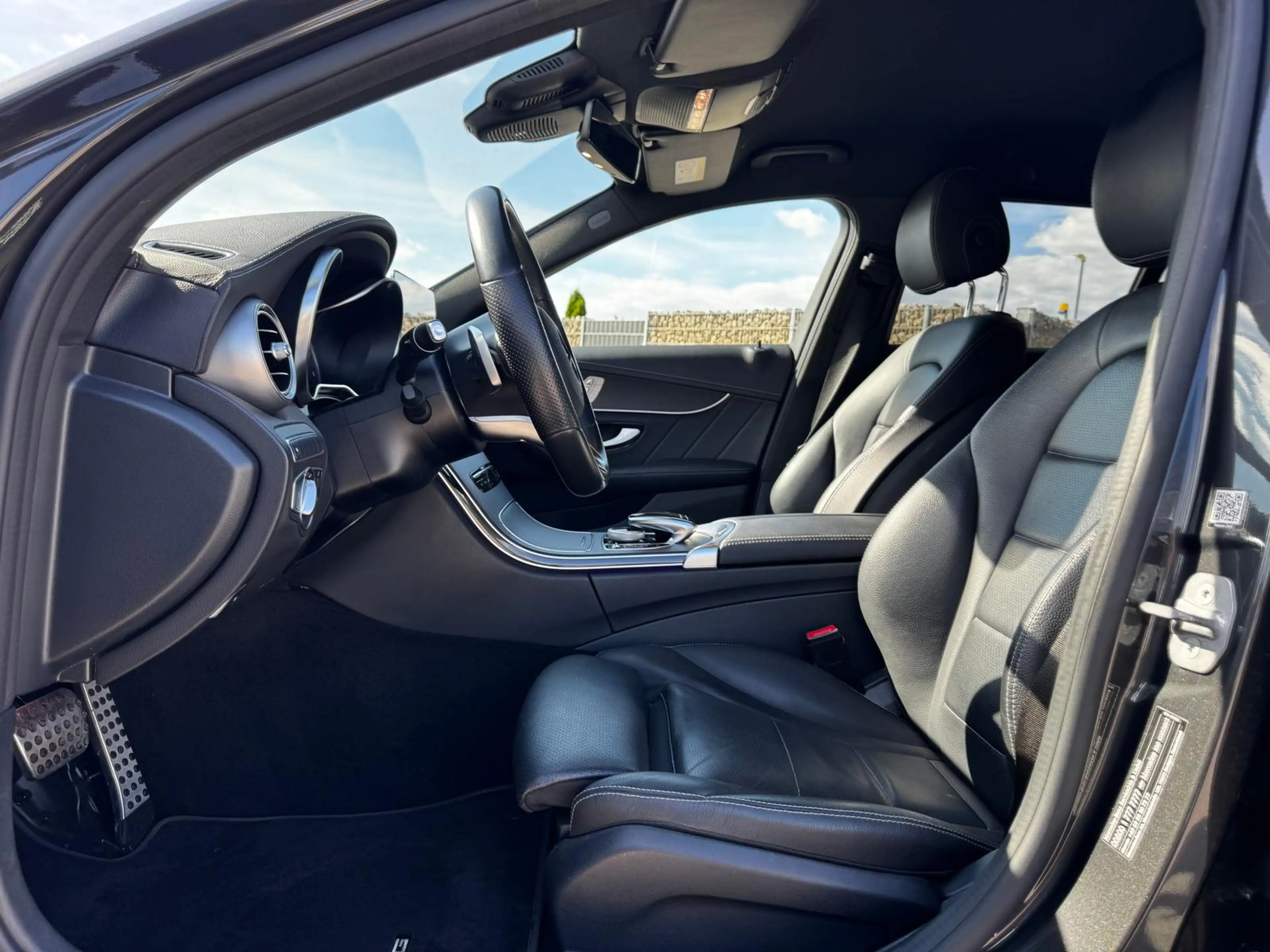 Mercedes-Benz C 300 d AMG/4Matic/LED/360/Memory/Tempomat — photo 13