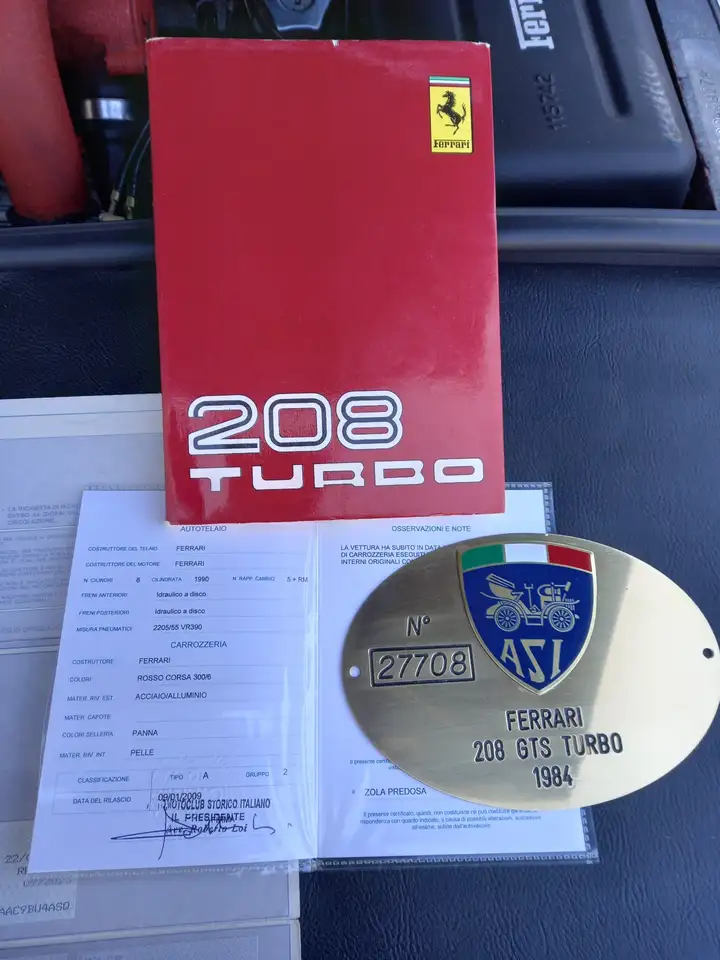 Ferrari 208 2.0 turbo GTS 220cv, foto 7